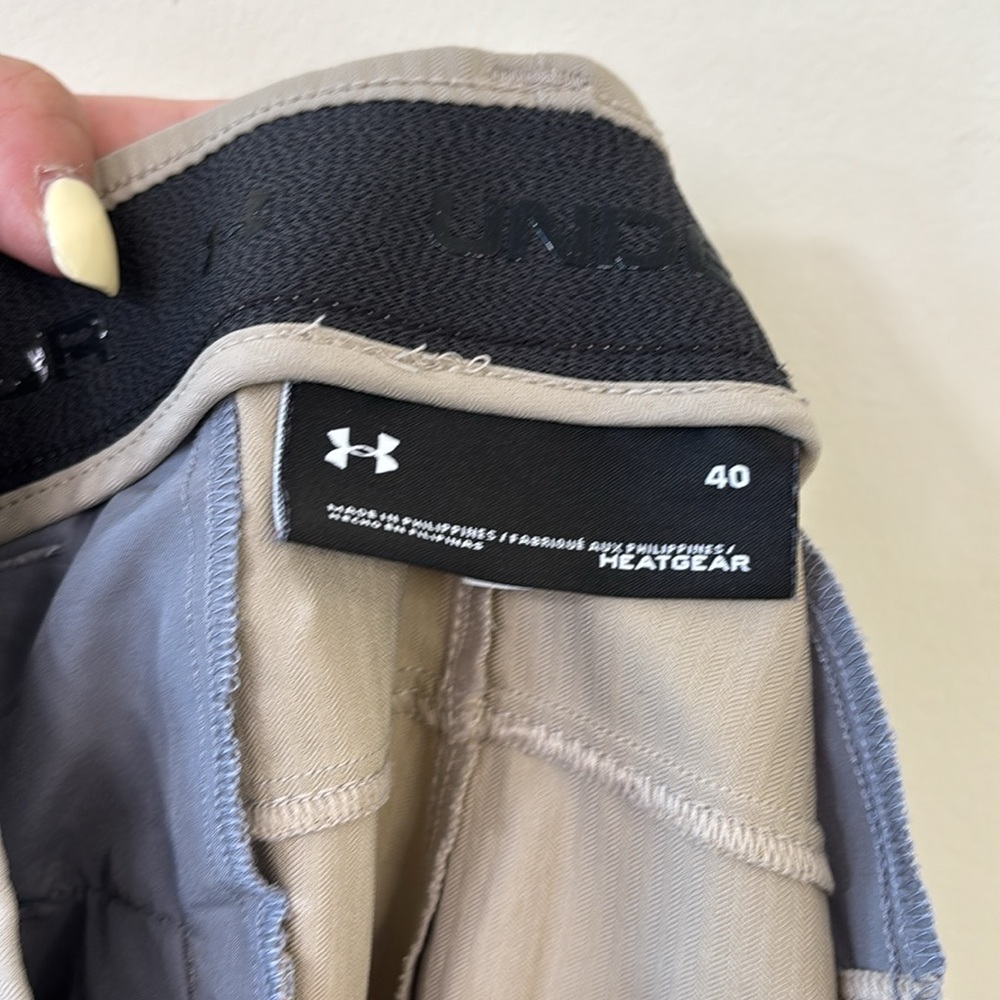 Under Armour Men’s Tech Golf Shorts 9.5” Khaki Size 40 - Picture 7 of 8